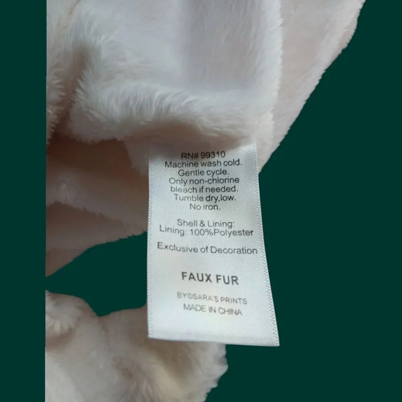 Widgeon faux fur vest with hood & zip closure size medium ivory color - Picture 10 of 12